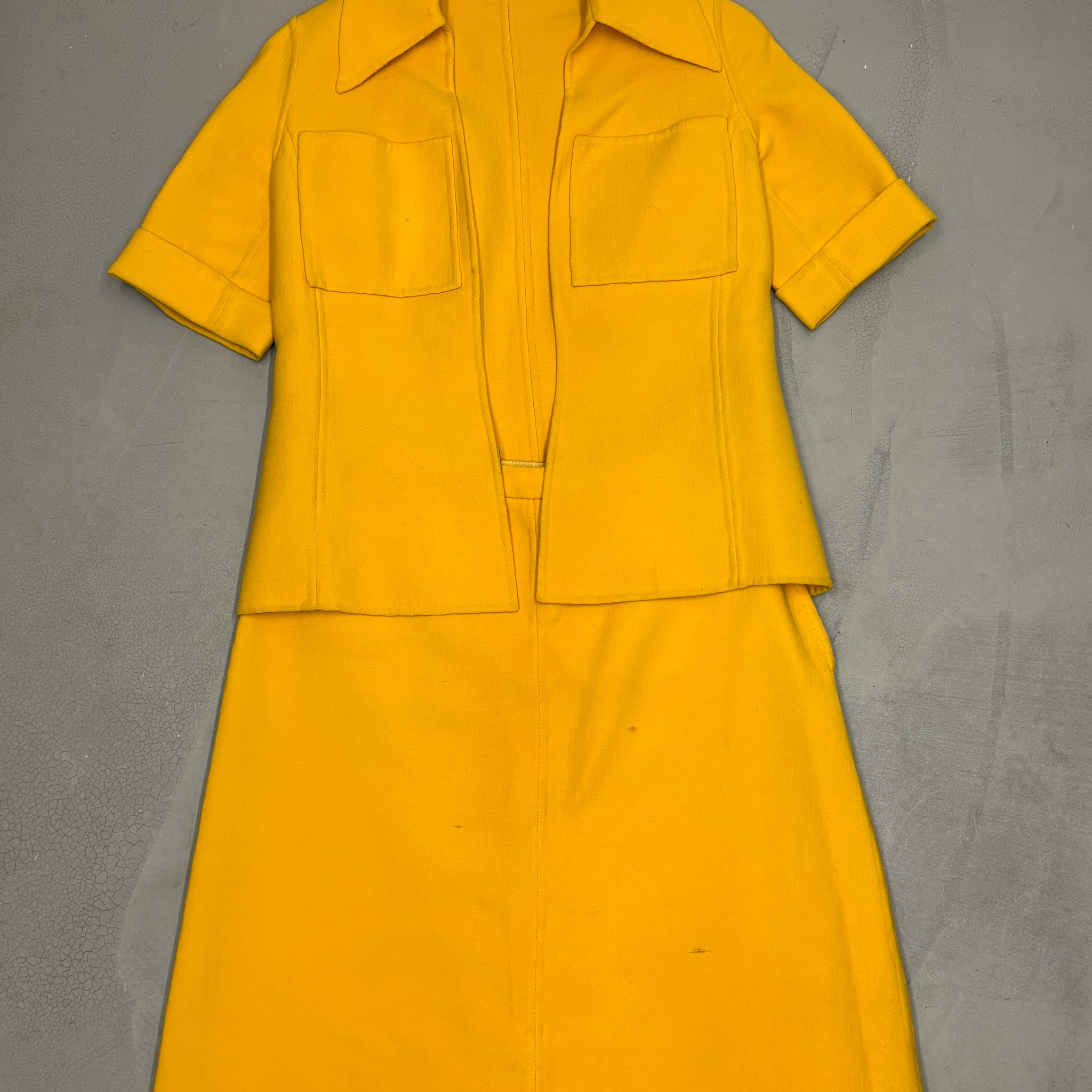 Vintage 1960's Jacket and skirt yellow set
