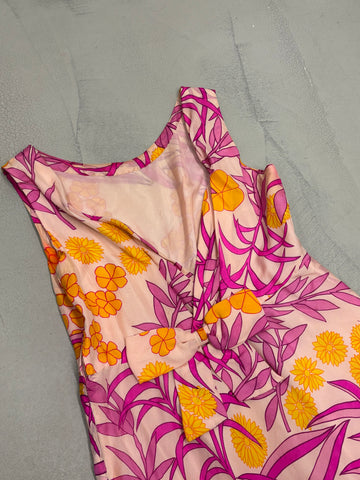 Vintage 1960's Pink floral print dress